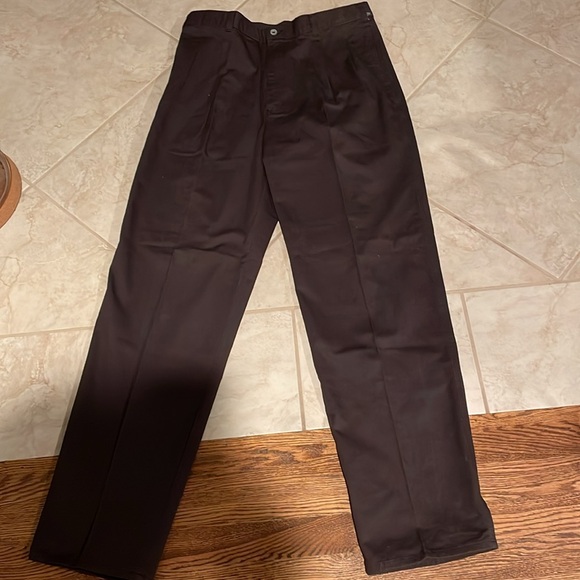 Brand new dockers pants - Picture 2 of 3